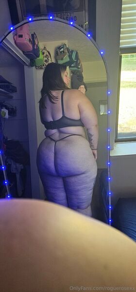 hprose नग्न लीक OnlyFans फोटो 100