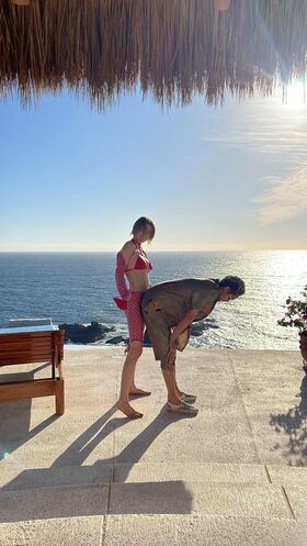 Hunter Schafer Nude Leaks OnlyFans Photo 409