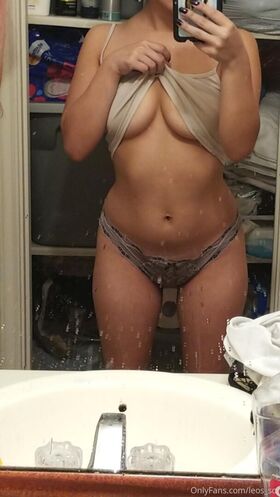 i_onthe_moon Nude Leaks OnlyFans Photo 10