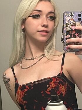 Iluvmeww Nude Leaks OnlyFans Photo 256