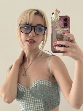 Iluvmeww Foto trapelata OnlyFans nuda 429