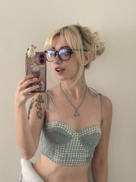 Iluvmeww Foto trapelata OnlyFans nuda 431