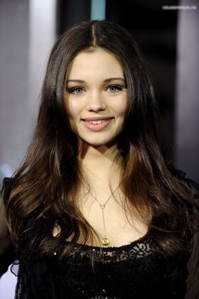 India Eisley