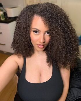 Ines Curly Nude Leaks OnlyFans Photo 41