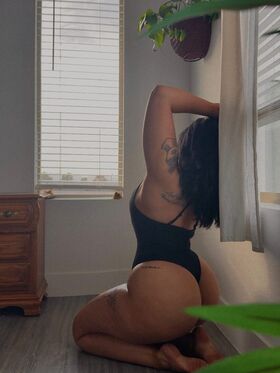 inherbedroomm Фото утечки OnlyFans (обнаженная) 53