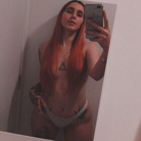 Inked Babe Nude Leaks OnlyFans Photo 4