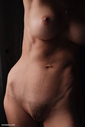 Irina Lozovaya Nude Leaks OnlyFans Photo 16