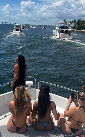 Iris Kendal Nude Leaks OnlyFans Photo 5