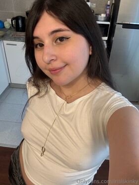 irisiskinky Nahé uniklé OnlyFans foto 1