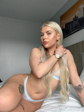 irltinaxfree Nude Leaks OnlyFans Photo 20