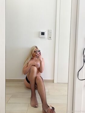 irltinaxfree Nude Leaks OnlyFans Photo 28