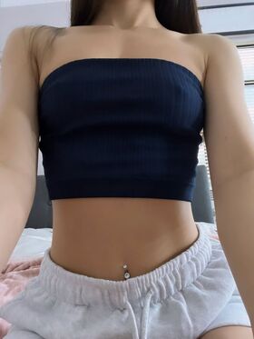 Irltinygf नग्न लीक OnlyFans फोटो 11