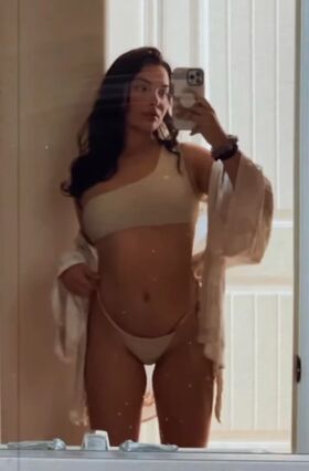 Isabella Gomez Nude Leaks OnlyFans Photo 26