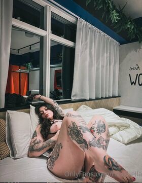 Isabella Medeiros Nude Leaks OnlyFans Photo 3
