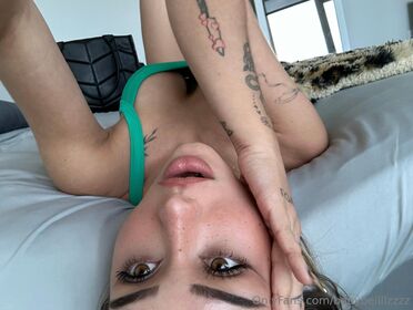 Isabella Urbzz Nude Leaks OnlyFans Photo 132