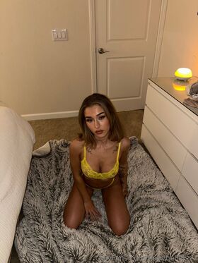 Isabella Urbzz Nude Leaks OnlyFans Photo 253