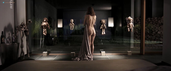 Isild Le Besco Nude Leaks OnlyFans Photo 4