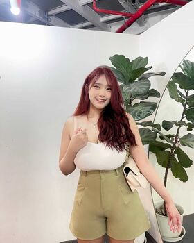 ismy Uniknutá nahá OnlyFans fotografia 23