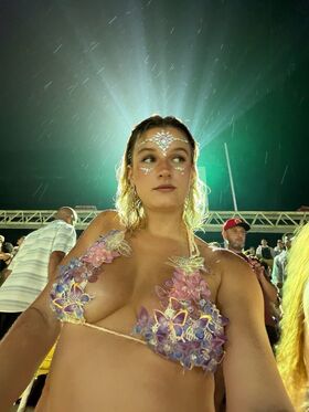 Itscarlyjane Nude Leaks OnlyFans Photo 3