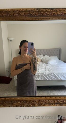 ItsdanniB Nøgne lækkede OnlyFans foto 22