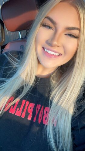 itsem 유출된 누드 OnlyFans 사진 9