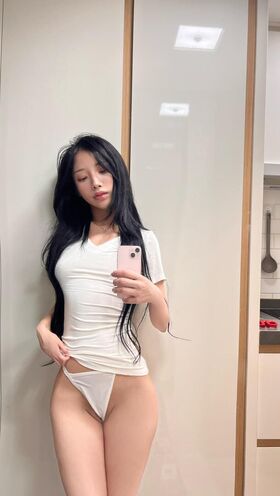 itskimju Nude Leaks OnlyFans Photo 10