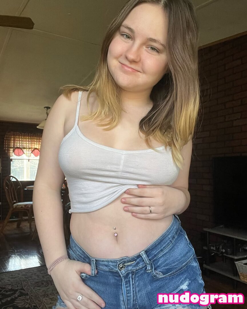 Gracie Robbins  Itzgracierobbins Гола изтичане OnlyFans снимка 12 -  Nudogram v2.1