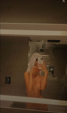 izemmania Nude Leaks OnlyFans Photo 61