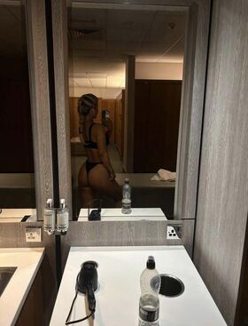 Izzy Taffs Nude Leaks OnlyFans Photo 58