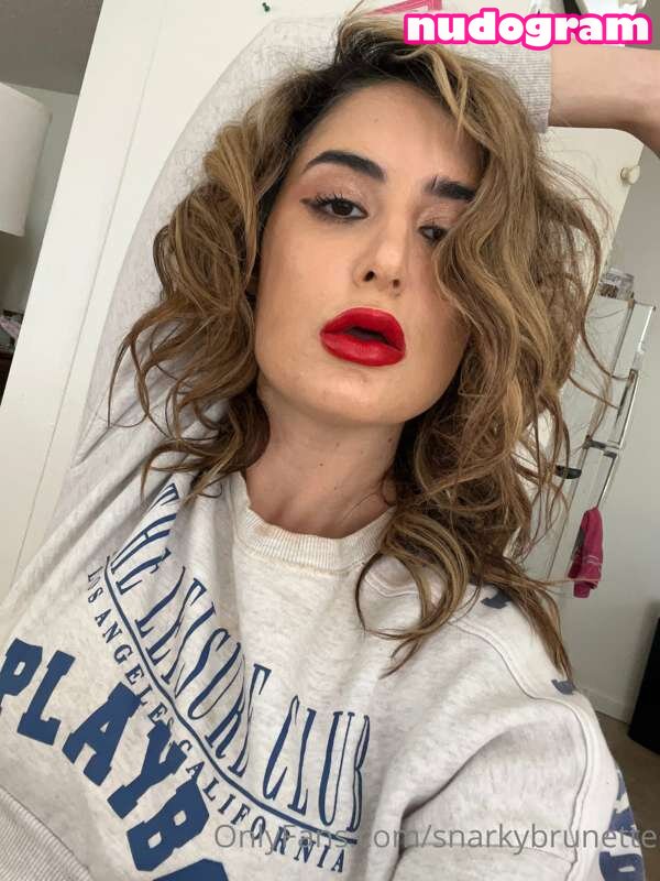 snarkybrunettevip
