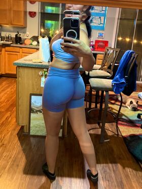 Jameline 유출된 누드 OnlyFans 사진 4