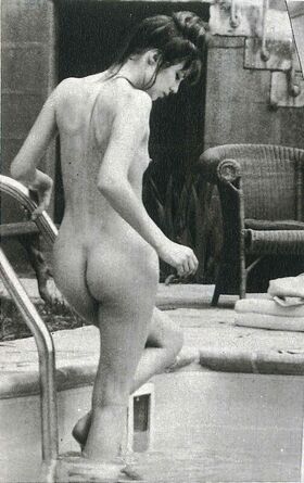 Jane Birkin Nude Leaks OnlyFans Photo 1