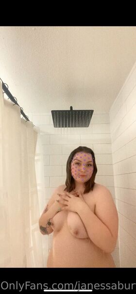 janessaburton Nude Leaks OnlyFans Photo 9