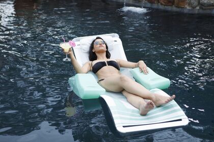 Janina Gavankar Nude Leaks OnlyFans Photo 1