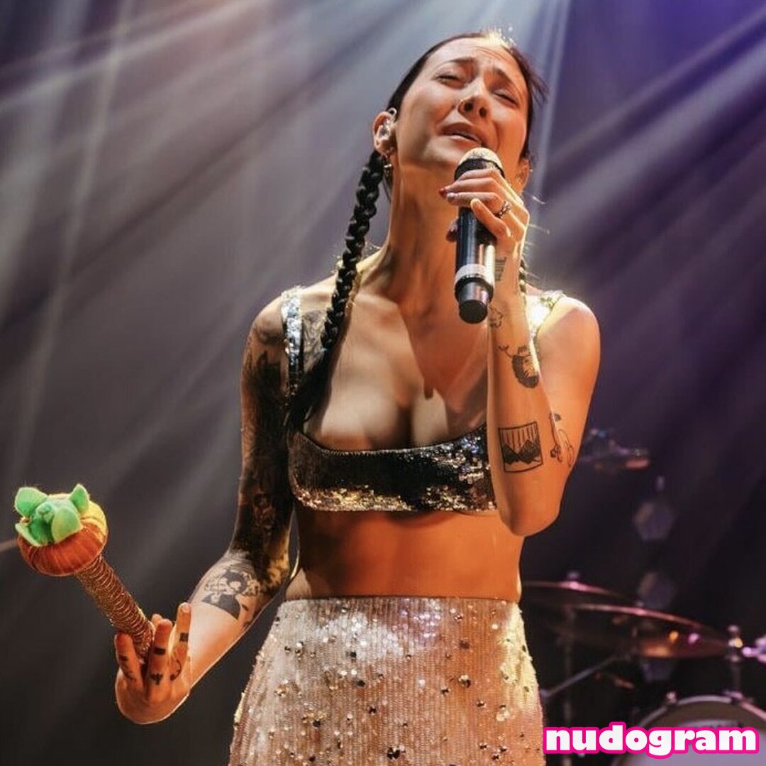 Japanese Breakfast  Michelle Zauner  jbrekkie Nude Leaks OnlyFans Photo  26 - Nudogram v2.1