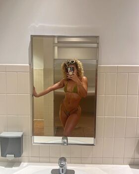 Jasmine Sanders Nude Leaks OnlyFans Photo 27