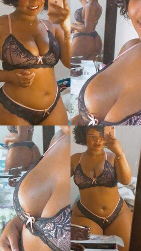 Jasmini Rodrigues Nude Leaks OnlyFans Photo 2