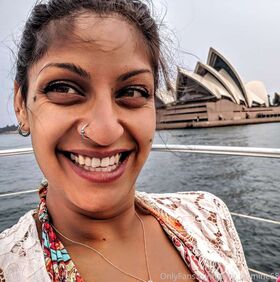 Jazzy Jasmine Nude Leaks OnlyFans Photo 18