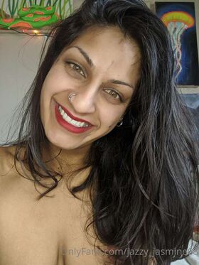 Jazzy Jasmine Nude Leaks OnlyFans Photo 28