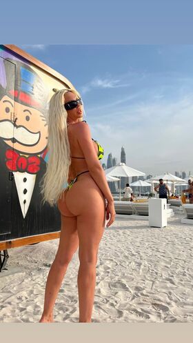 Jelena Karleusa Nude Leaks OnlyFans Photo 2