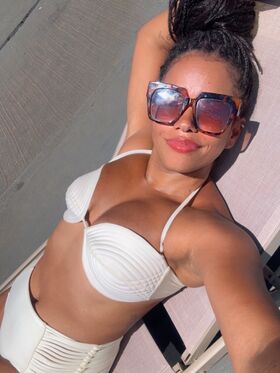 Jeniffer Nascimento Nude Leaks OnlyFans Photo 14