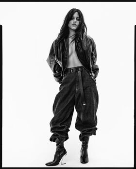 Jenna Ortega Nude Leaks OnlyFans Photo 1351