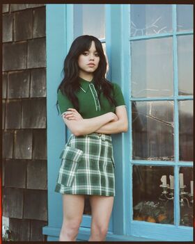 Jenna Ortega Nude Leaks OnlyFans Photo 1356