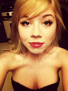 Jennet McCurdy