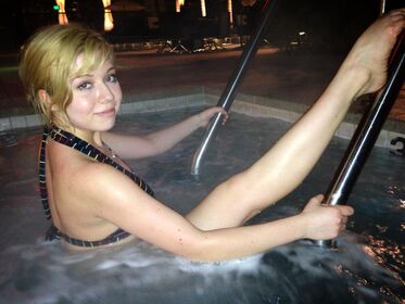 Jennette McCurdy Nude Leaks OnlyFans Photo 39