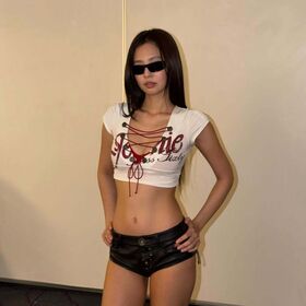 Jennie | BLΛƆKPIИK Гола изтичане OnlyFans снимка 415