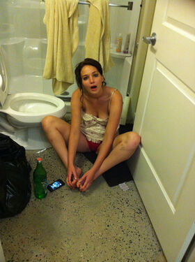 Jennifer Lawrence Nude Leaks OnlyFans Photo 172
