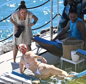 Jennifer Lopez Nude Leaks OnlyFans Photo 134
