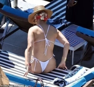 Jennifer Lopez Nude Leaks OnlyFans Photo 137