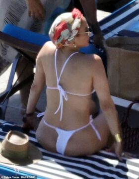 Jennifer Lopez Nude Leaks OnlyFans Photo 151